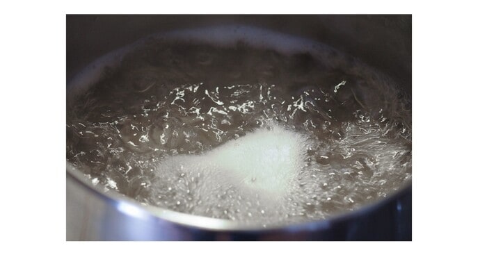 boiling water in a crockpot