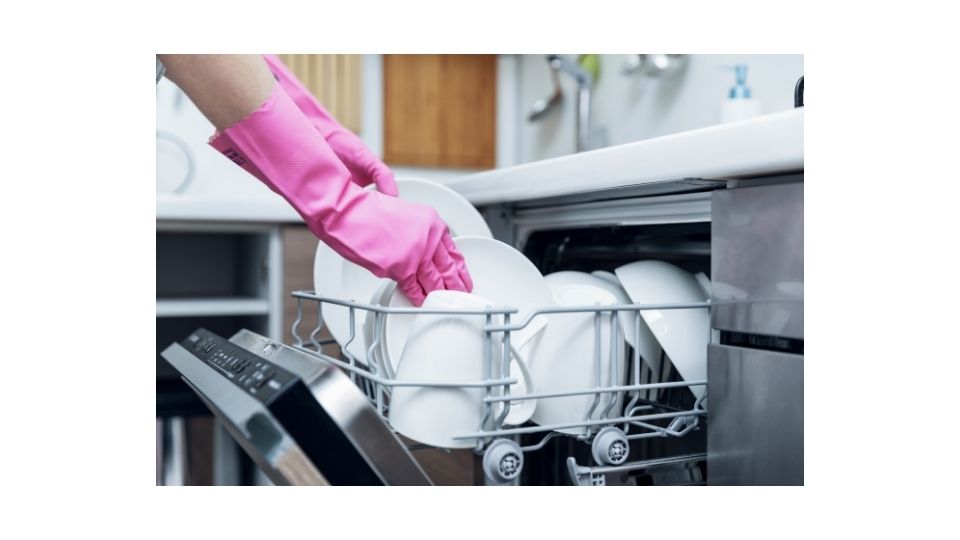 How Long Do GE Dishwashers Last? (Average Lifespan)